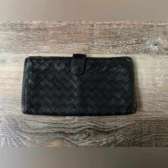 Bottega Veneta Handbags - Vintage BOTTEGA VENETA black wallet - read description